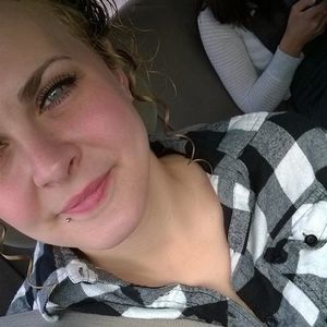 Meet your Posher, Molly